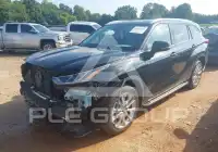 2023 Toyota Highlander фото