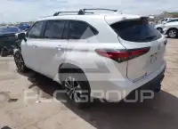 2023 Toyota Highlander фото