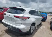 2023 Toyota Highlander фото