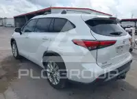 2023 Toyota Highlander фото