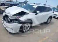 2023 Toyota Highlander фото