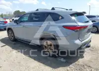 2023 Toyota Highlander фото