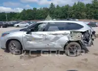 2023 Toyota Highlander фото