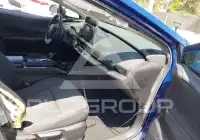 2023 Toyota PRIUS фото