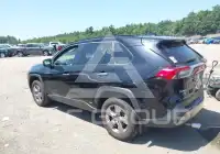 2023 Toyota RAV4 фото