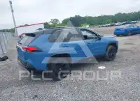 2023 Toyota RAV4 фото