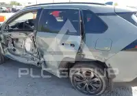 2023 Toyota RAV4 фото