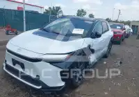 2023 Toyota bZ4X фото