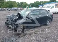 2023 KIA Rio фото