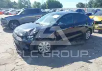 2023 KIA Rio фото