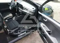 2023 KIA Rio фото