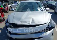 2023 KIA Rio фото