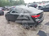 2023 KIA Rio фото