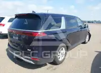2023 KIA Carnival фото