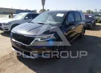 2023 KIA Carnival фото