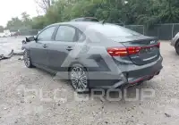 2023 KIA Forte фото
