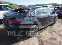 2023 KIA Forte фото