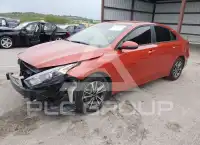 2023 KIA Forte фото