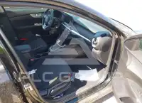 2023 KIA Forte фото