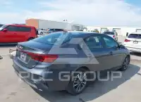 2023 KIA Forte фото