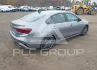 2023 KIA Forte photo