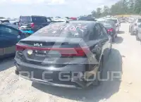 2023 KIA Forte фото