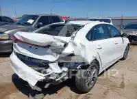 2023 KIA Forte фото