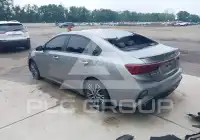 2023 KIA Forte фото