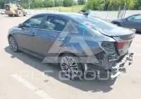 2023 KIA Forte фото