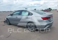 2023 KIA Forte photo