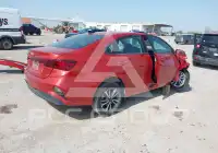 2023 KIA Forte фото
