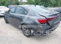 2023 KIA Forte photo
