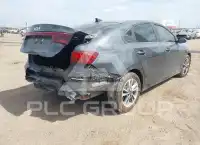 2023 KIA Forte фото
