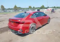 2023 KIA Forte фото