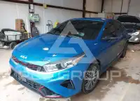 2023 KIA Forte фото