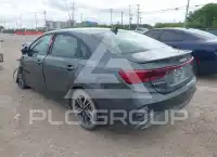 2023 KIA Forte фото