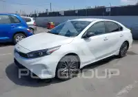 2023 KIA Forte фото