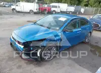 2023 KIA Forte фото