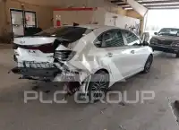 2023 KIA Forte фото