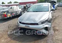 2023 KIA Forte photo