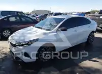 2023 KIA Forte фото