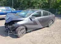 2023 KIA Forte фото