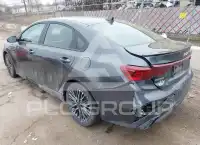 2023 KIA Forte фото