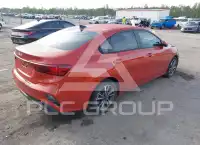 2023 KIA Forte фото