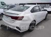 2023 KIA Forte фото