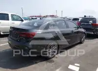 2023 KIA Forte фото