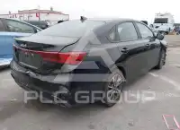 2023 KIA Forte фото