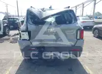 2023 KIA Sorento фото