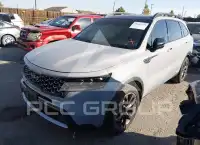 2023 KIA Sorento фото