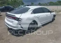 2023 KIA K5 фото